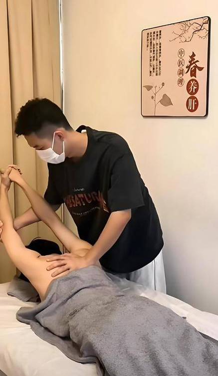 百分百影院的相关介绍