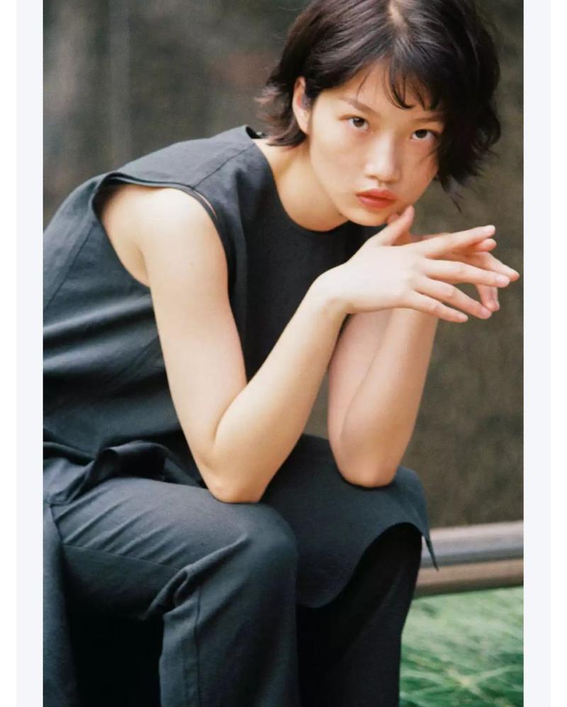 国产精品美女久久久网av的相关介绍