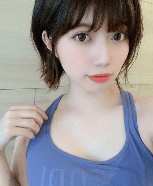 双性宫交h的相关介绍