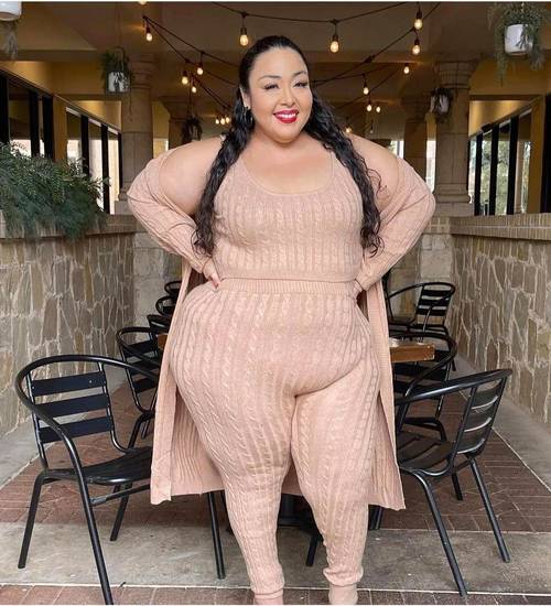 欧美人妻搭讪斩的相关介绍