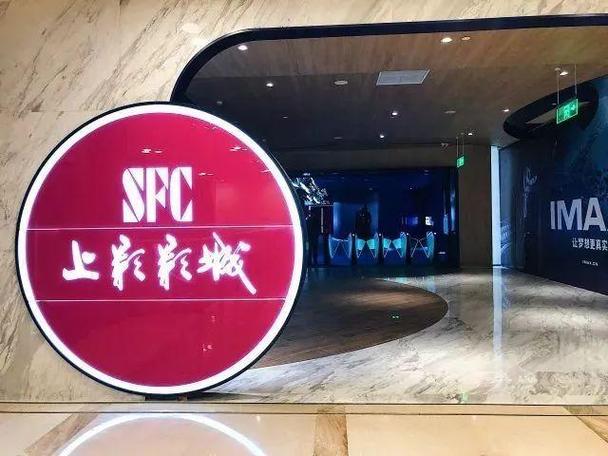 亚洲午夜男人天堂的相关介绍